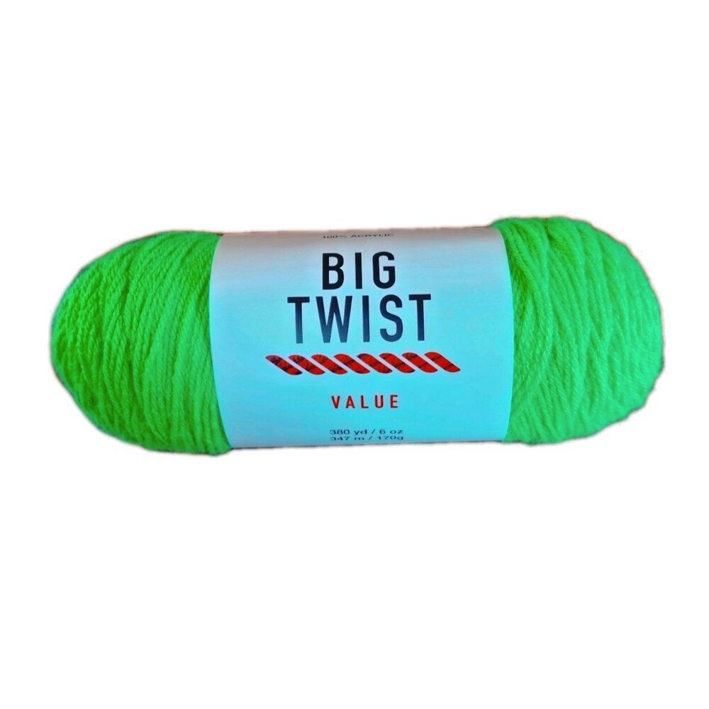 Big Twist Value Yarn, Green Gecko, 4 - Worsted, 6 oz 380 yds, 100% Acrylic - New
